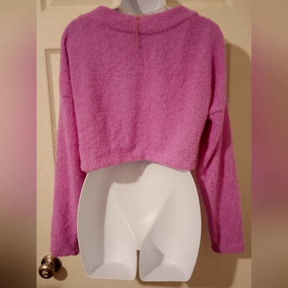 (Clearance) Wild fable purple 💜 crop top long sleeve button up sweater - Picture 2 of 6